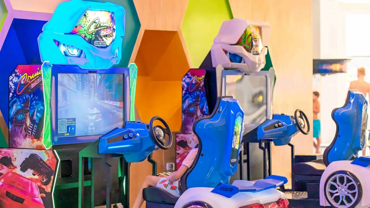 الفندق الباتروس ووتر فالي ريزورت نيفير لاند - الغردقة